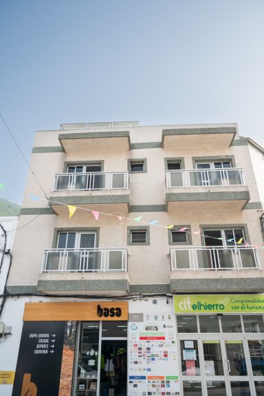 FACHADA FRONTAL